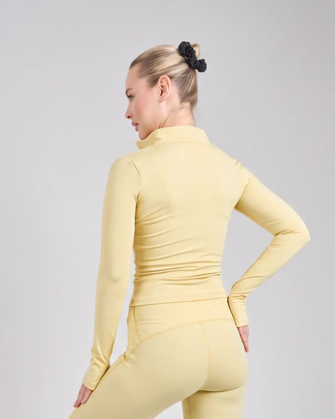 BUTTER YELLOW