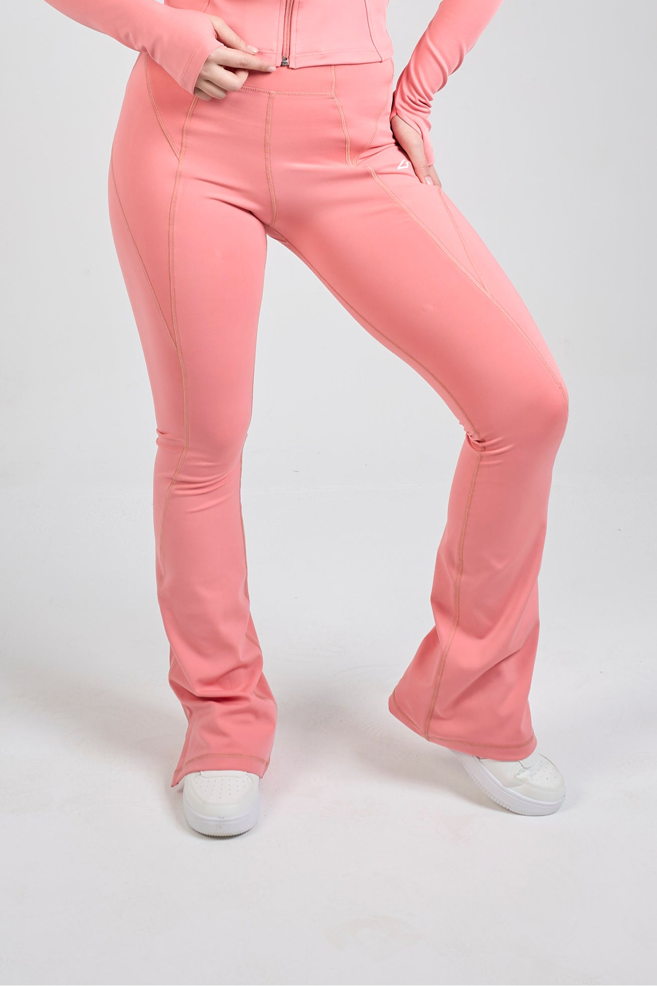 FLARE LEGGING